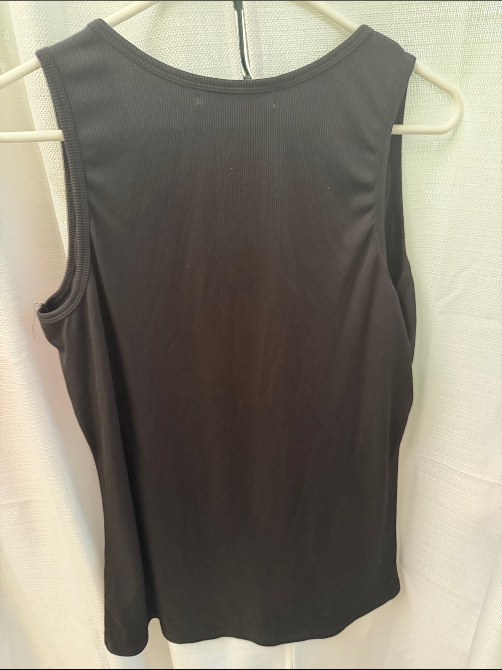 North Black Notch-Neck Tank Top - Picture 4 of 4